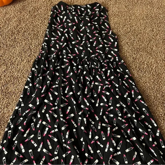 Torrid Lipstick Dress - Picture 4 of 6